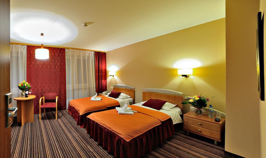 Hotel Partner Mińsk Mazowiecki Chambre photo