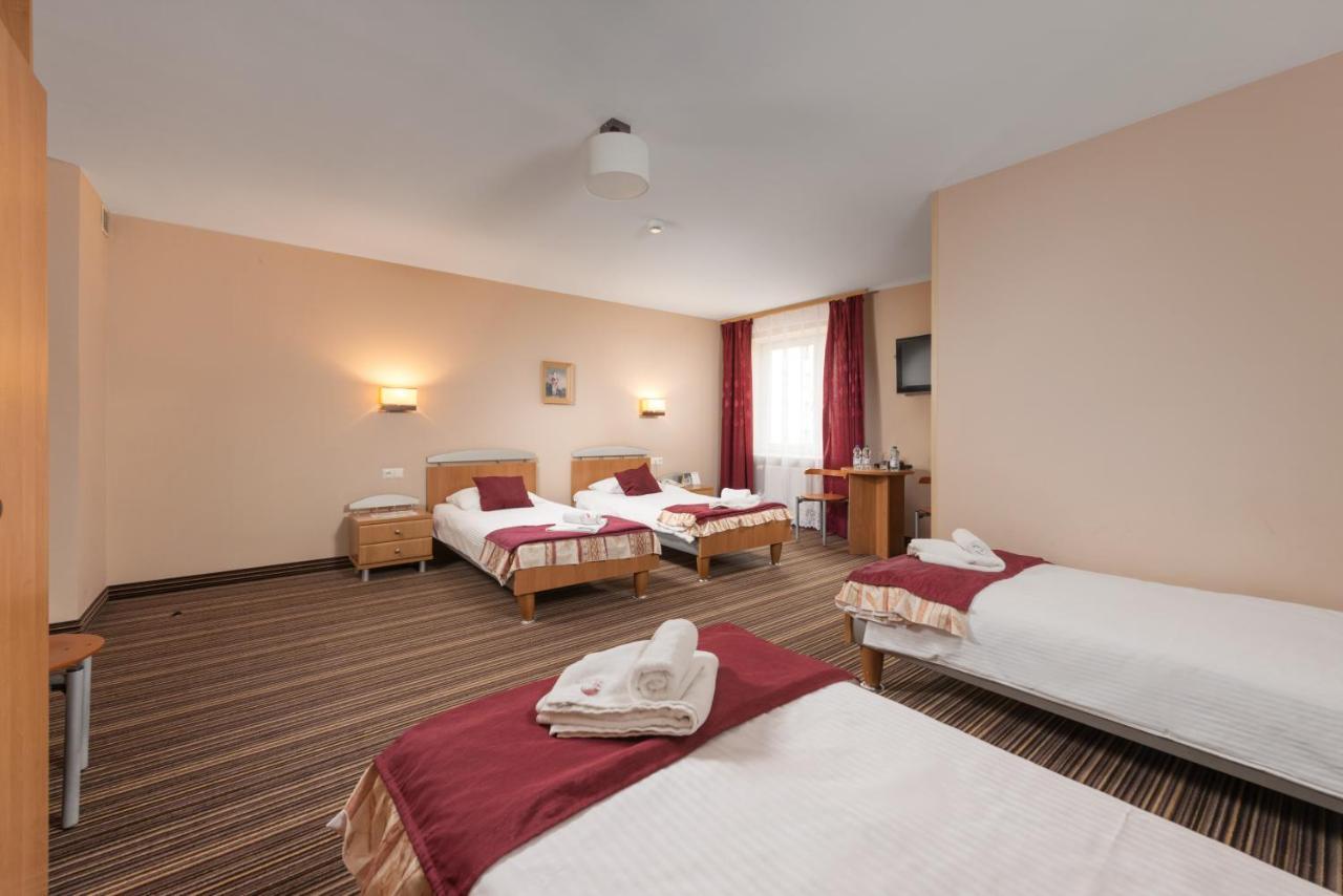 Hotel Partner Mińsk Mazowiecki Extérieur photo